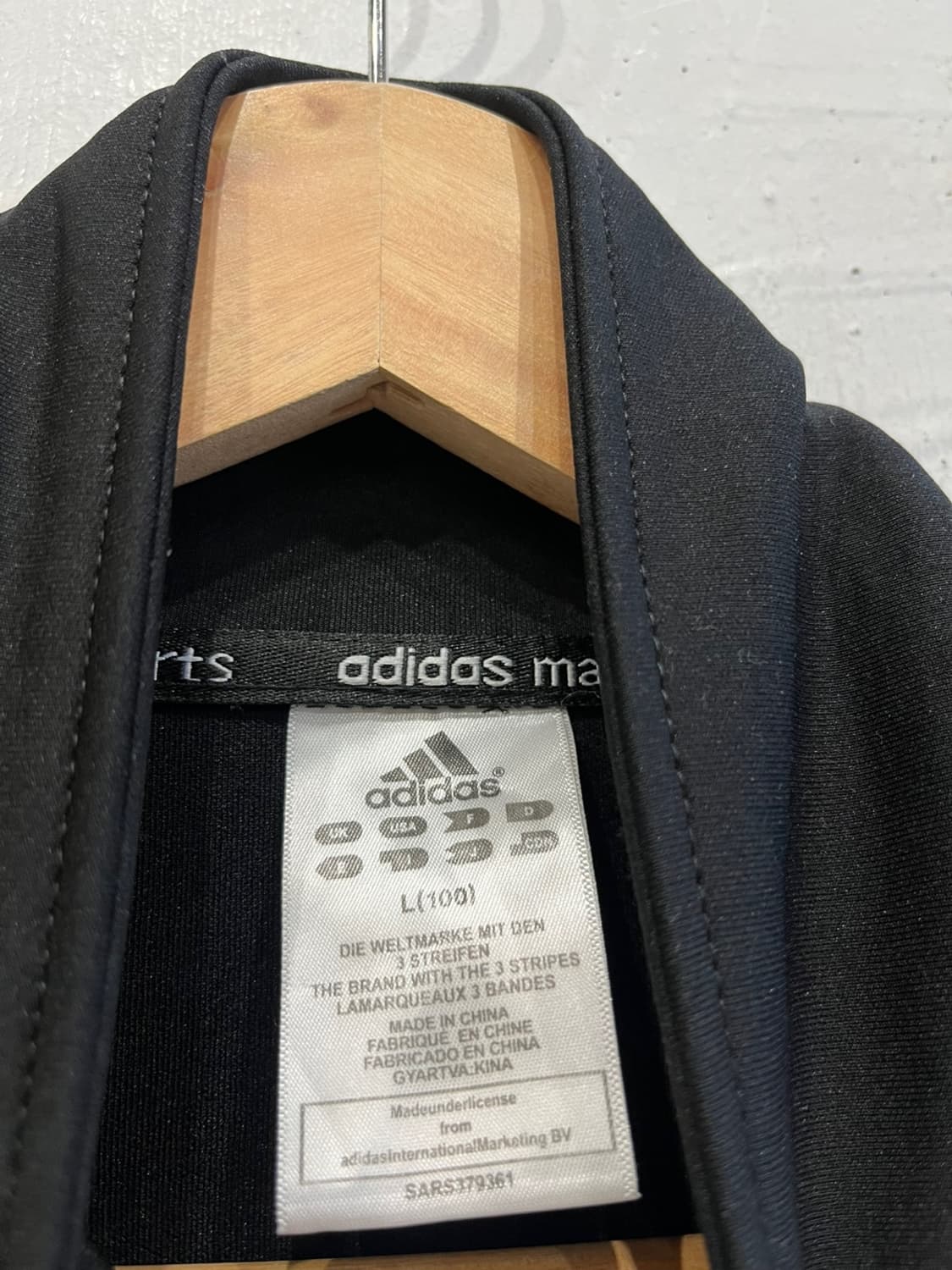 아디다스 자수로고 트랙탑 져지 블랙 상품이미지3