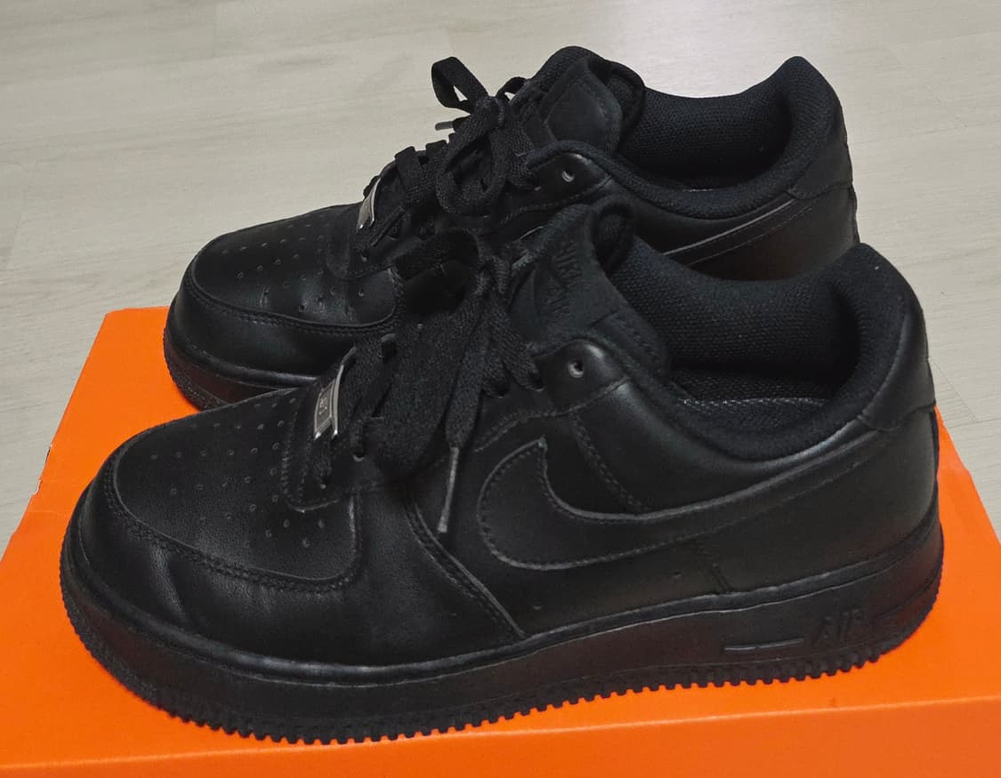 나이키 포스 로우 1 07 트리플 블랙 상품이미지2