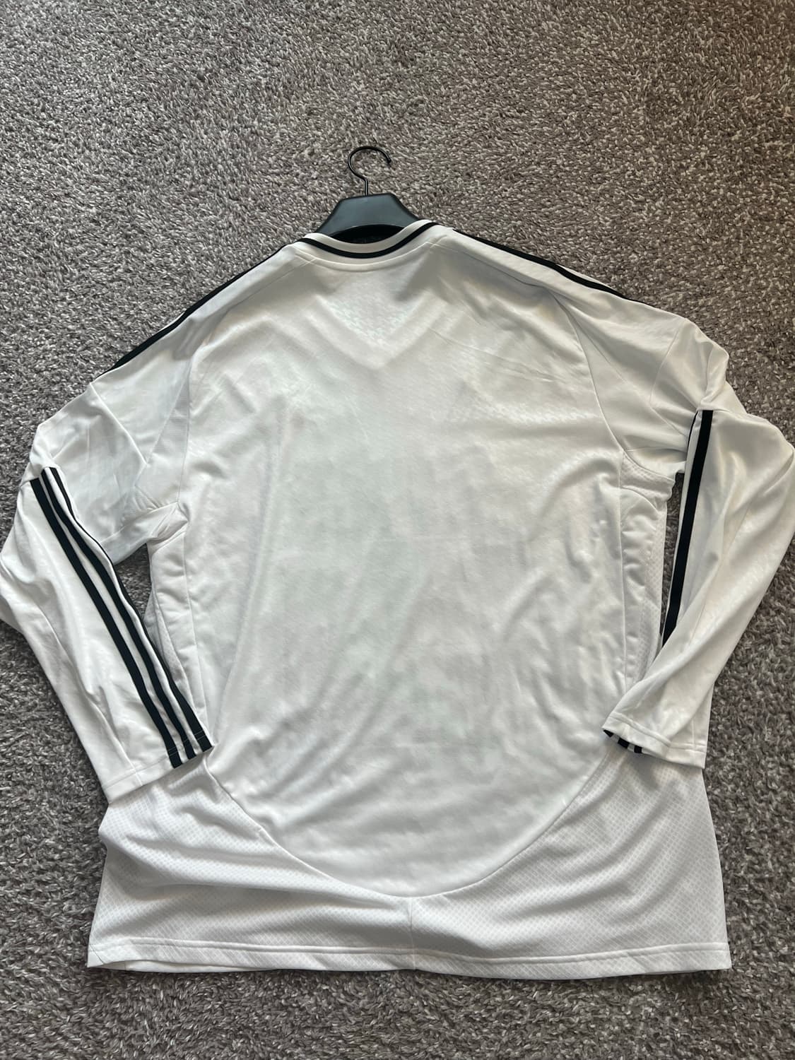 4XL 레알마드리드 유니폼 팝니다 상품이미지2