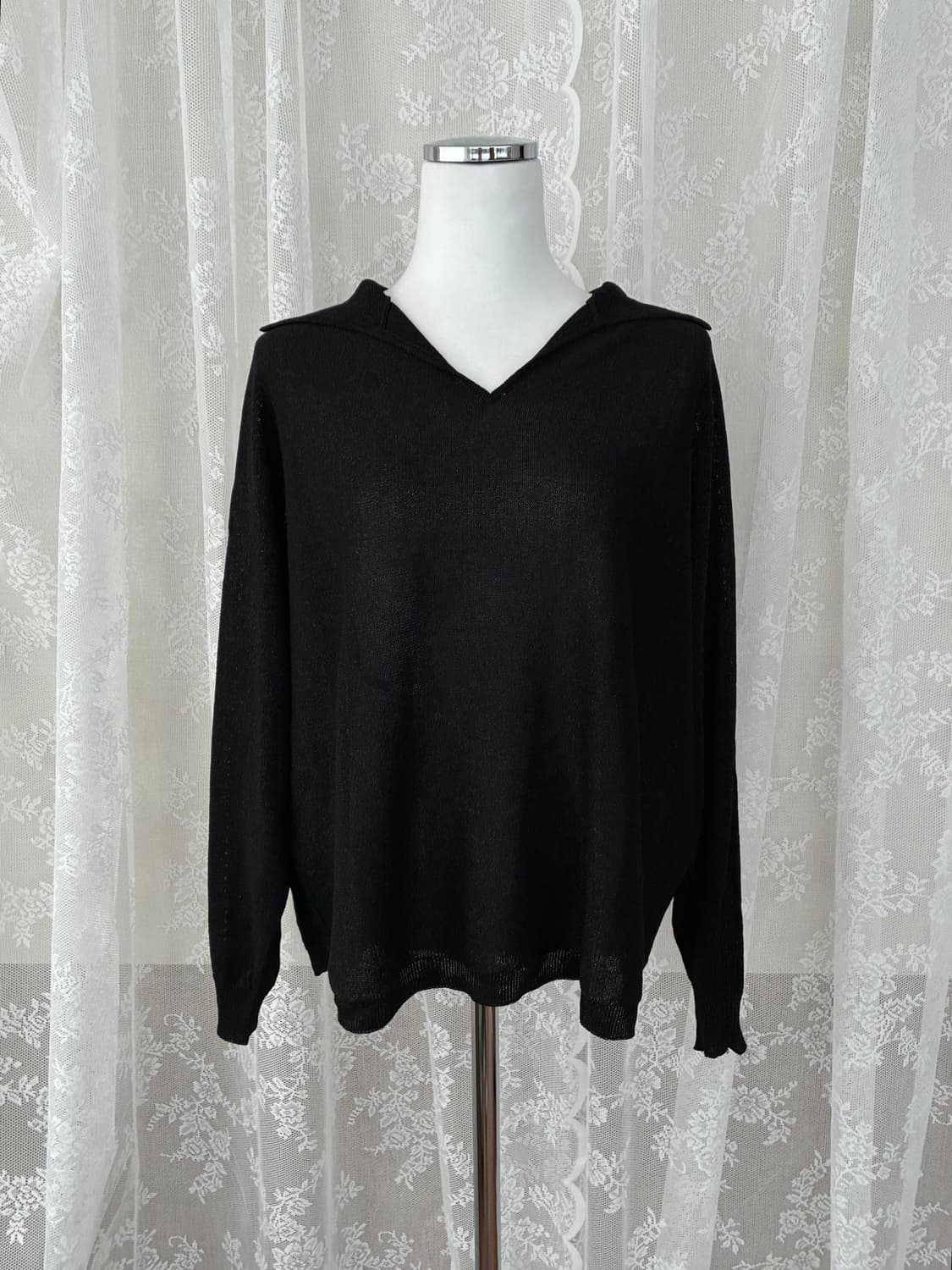 55) 새상품 칼라거펠트 글리터 여름 니트 블랙 상품이미지1