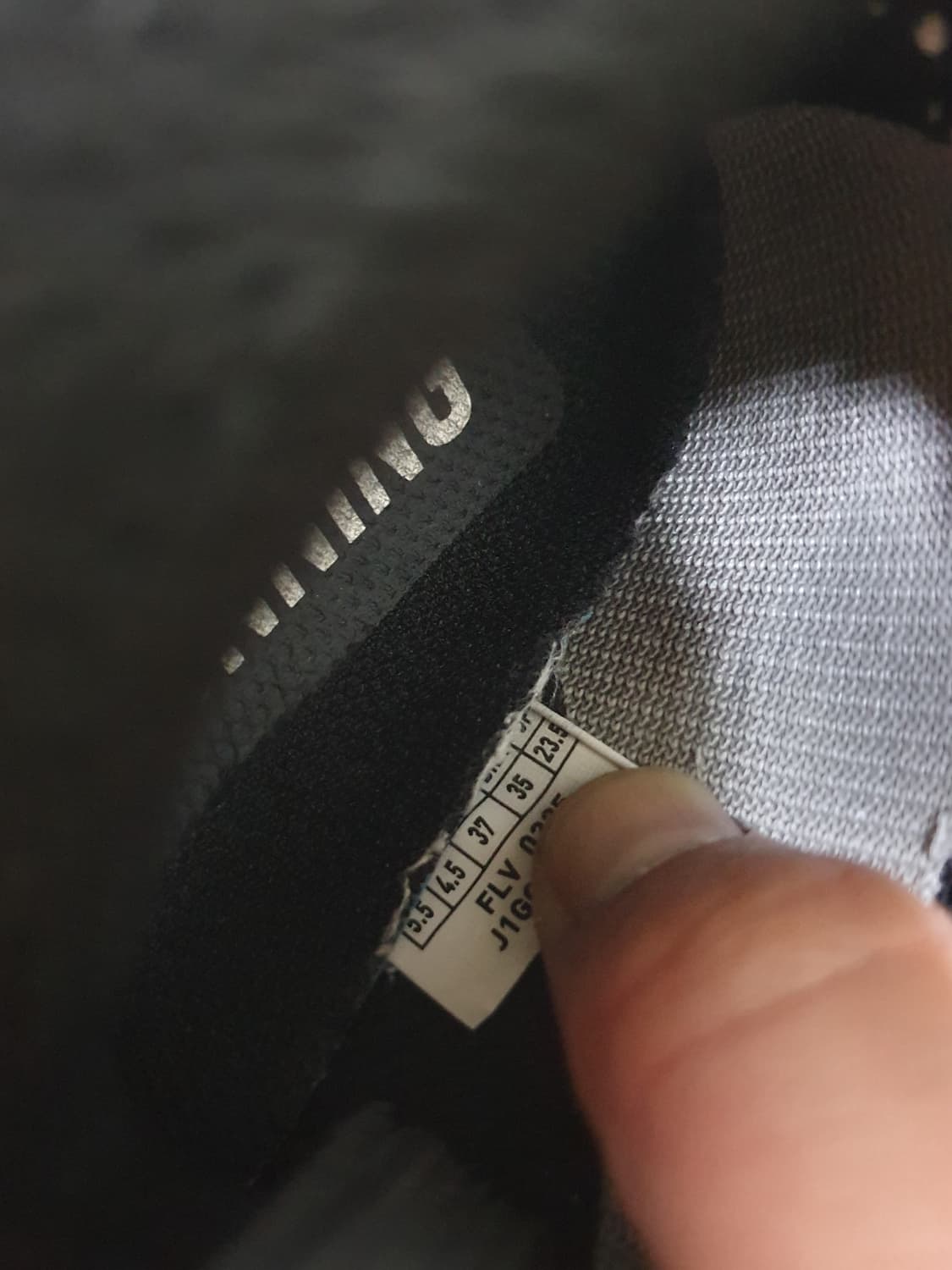 미즈노 네오 비스타2  러닝화 235 상품이미지9