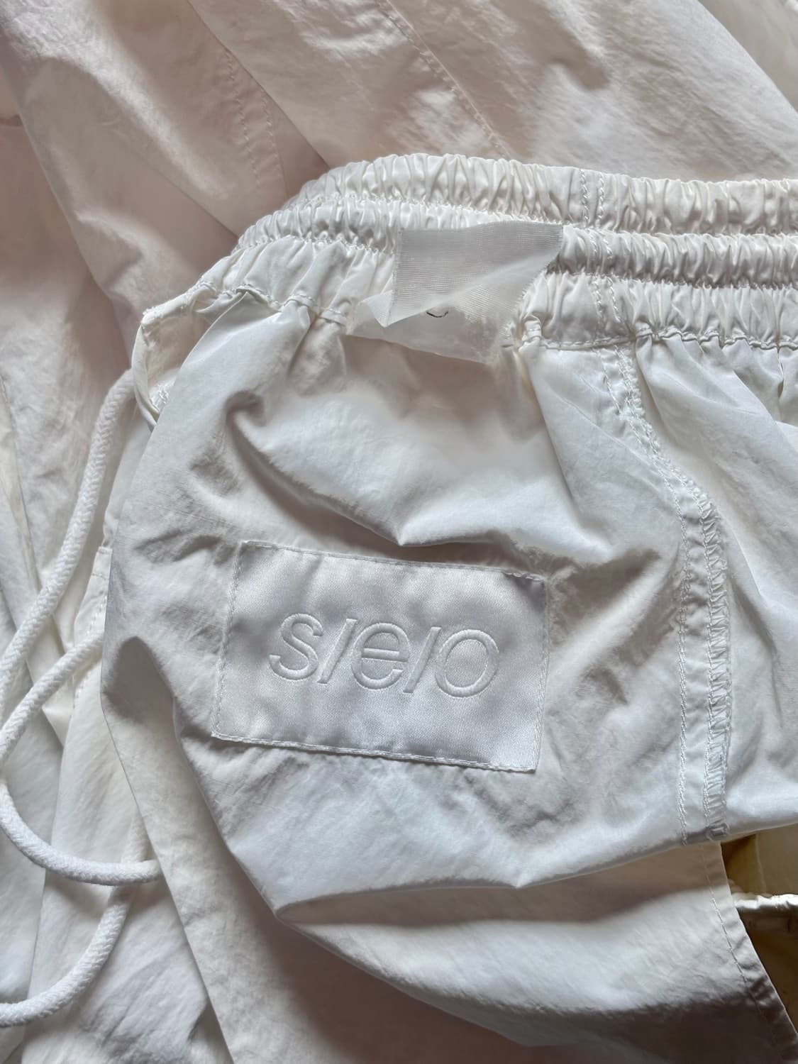 Nylon Jogger Pants (White) 상품이미지10