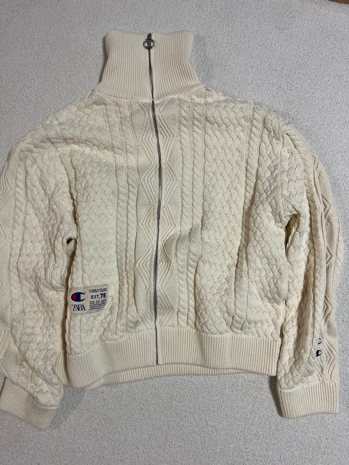 자라x챔피온 콜라보 니트 집업 자켓 XL 새상품 상품이미지2
