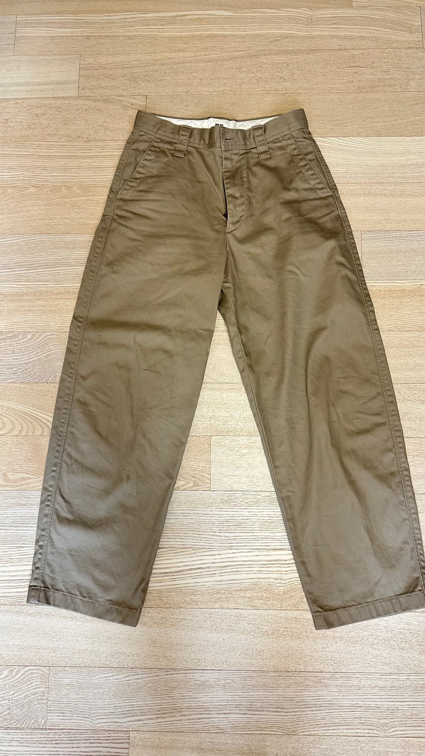 유니클로U 와이드핏치노팬츠 베이지 73(28) 상품이미지4