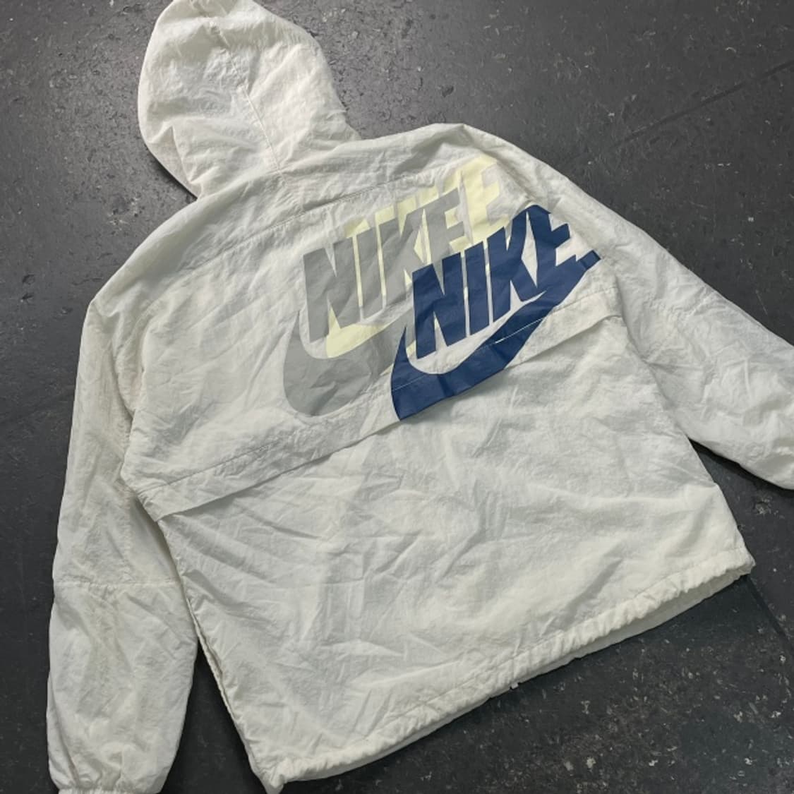 105 나이키 바람막이  상품이미지6