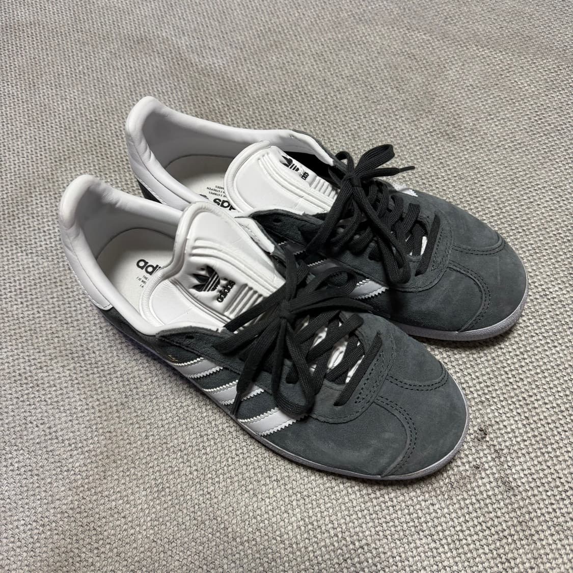 아디다스 가젤 스웨이드 그레이 스니커즈 상품이미지3