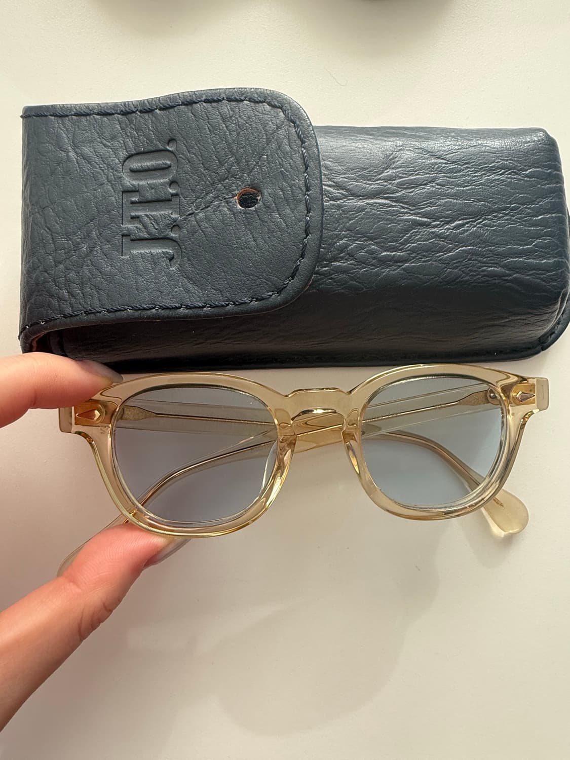 줄리어스타르트옵티컬 안경 샴페인(옐로우클리어) 골드에디션 리벳 상품이미지5