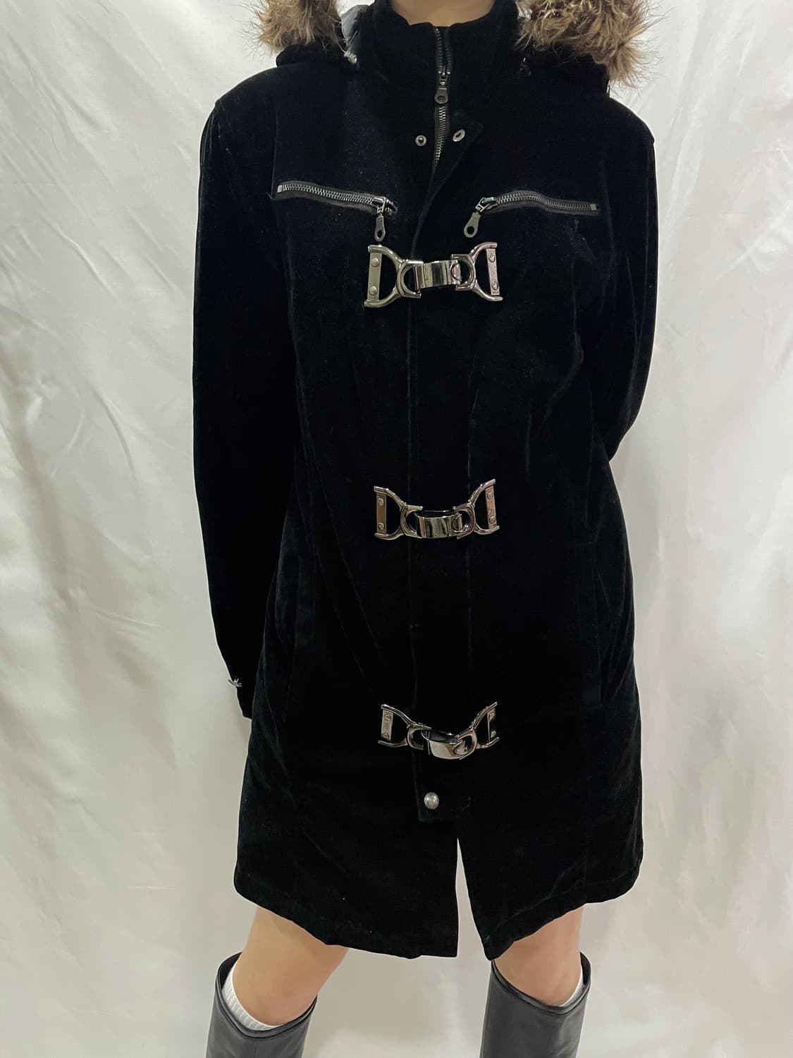 buckle detail fur hood coat 상품이미지5