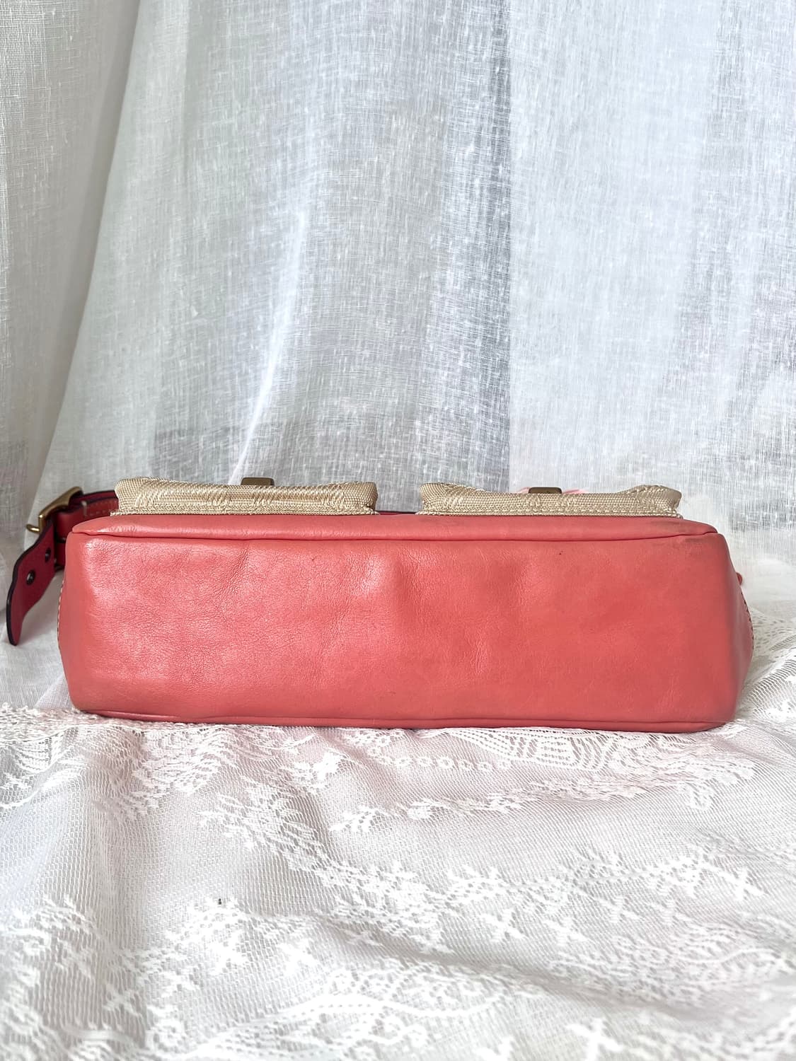 90s coach 시그니처 자카드 코랄 피치 턴락 아카이브 숄더백 상품이미지5