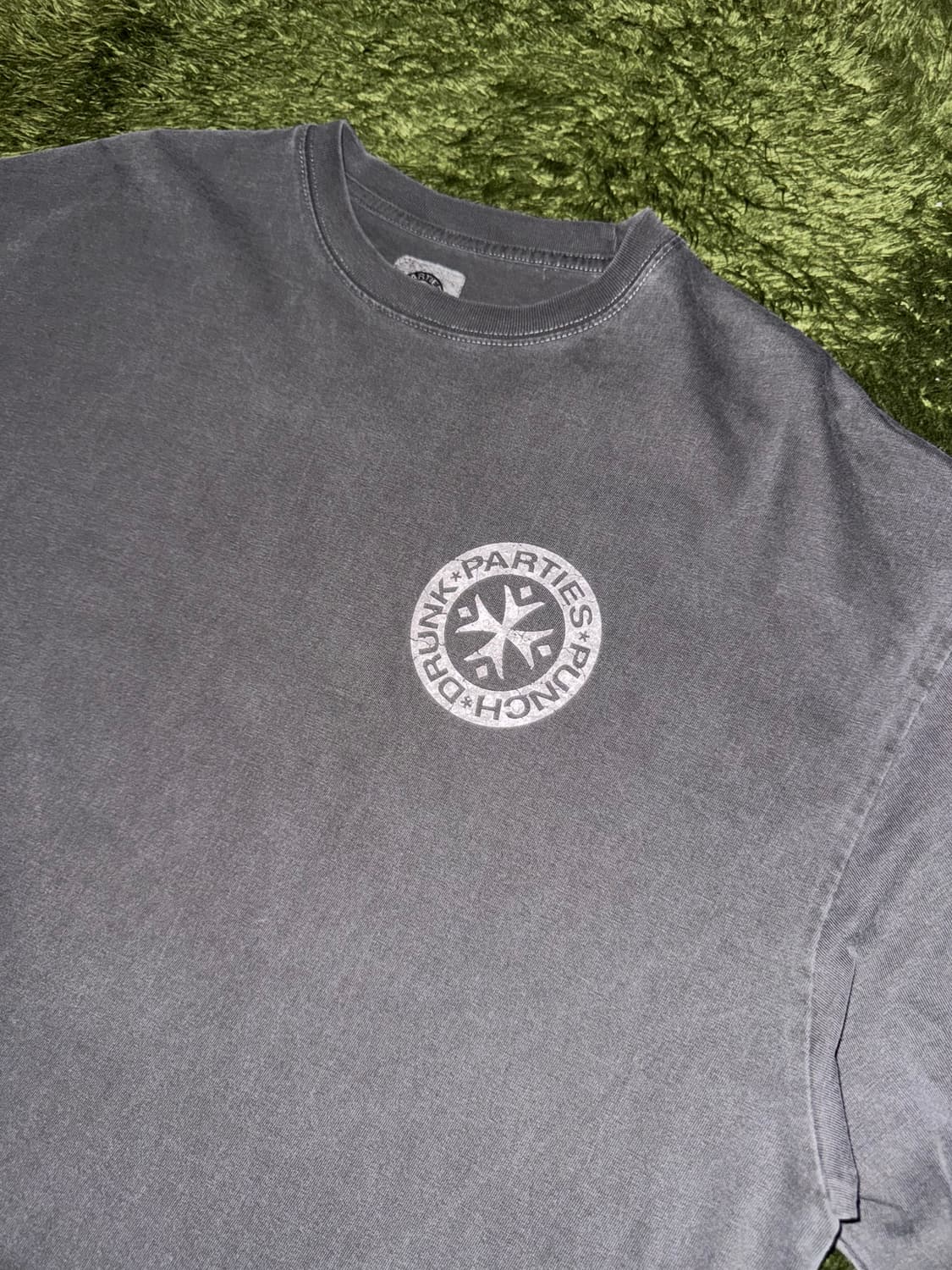 [3] 펀치드렁크파티즈 헐트 로고 가먼트 다잉 싱글스티치 티셔츠 상품이미지2