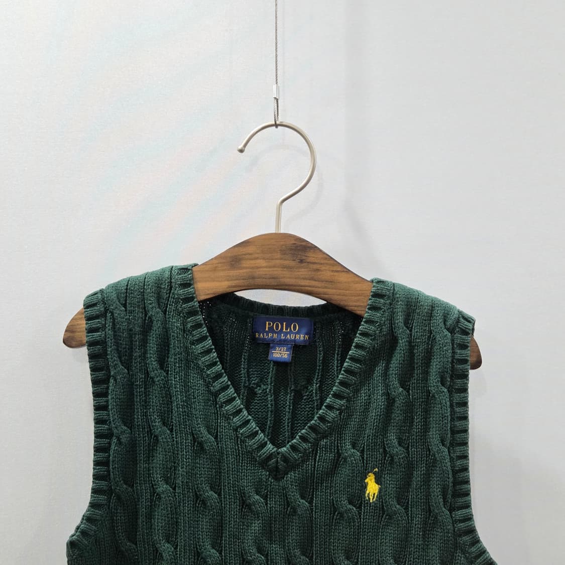 폴로랄프로렌 키즈 케이블 니트 베스트 그린 3T  상품이미지2