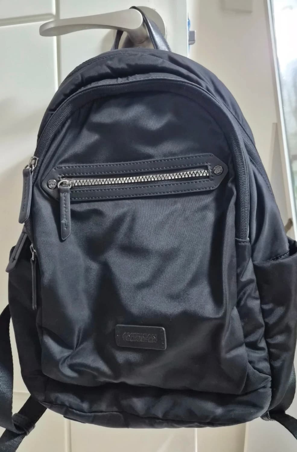 아메리칸투어리스터 블랙 백팩 / 아메리칸투어리스터 백팩 / 나일론 백팩 상품이미지1