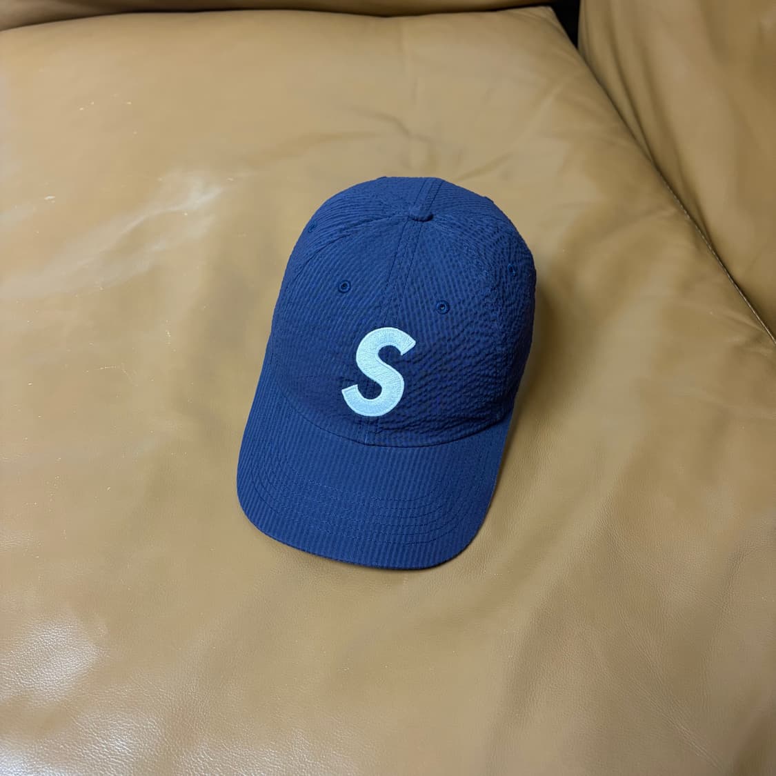 슈프림 S로고 6패널 볼캡 모자 24SS 시어서커 네이비 상품이미지1