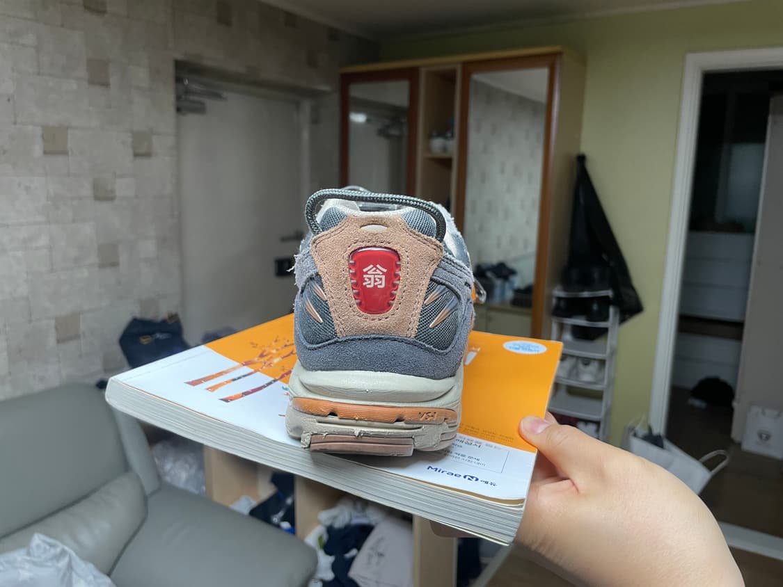 미즈노 웨이브 라이더 10 오팔 그레이 펌킨 스파이스 상품이미지3