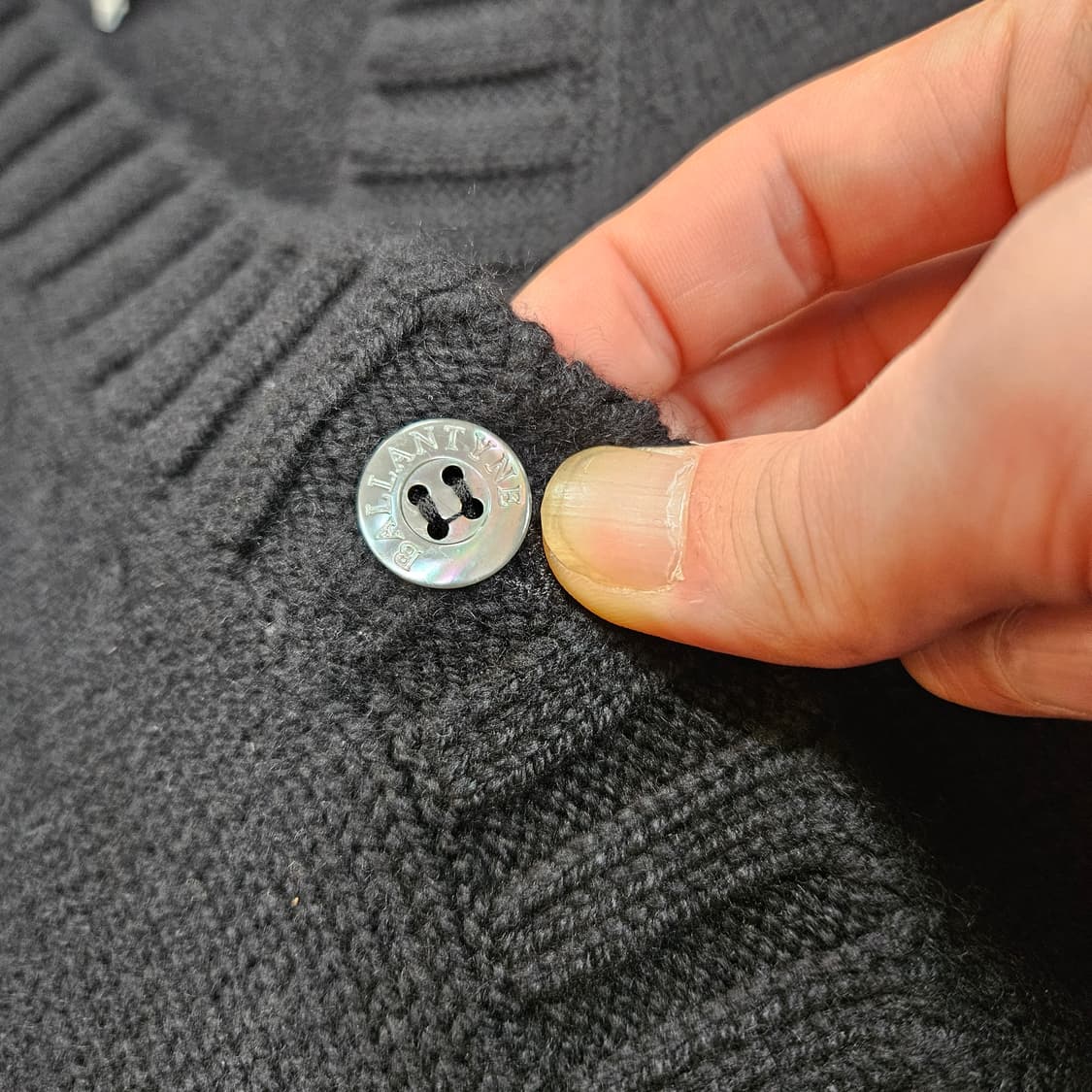 발렌타인 in 스코트랜드 캐시미어 100% 가디건 자켓  상품이미지4