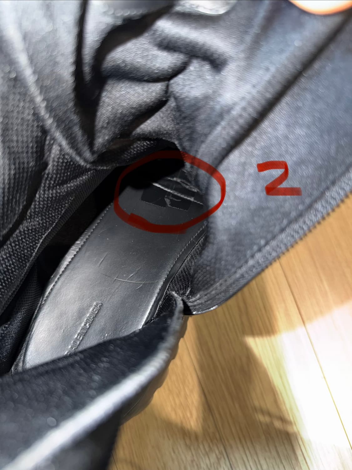 [42] 발렌시아가 스트라이크 컴뱃부츠 블랙 상품이미지8