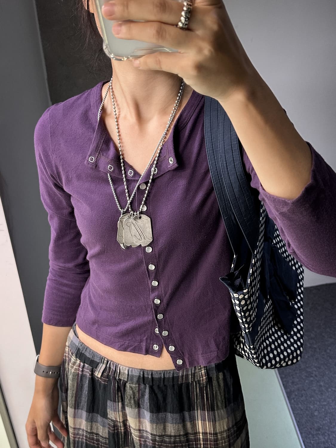 agnes B purple snap buttons cardigan 상품이미지1