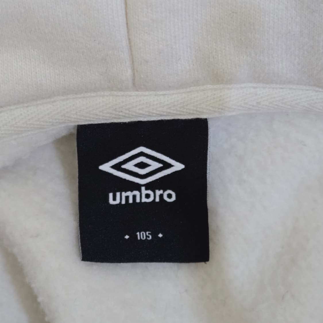 [105] UMBRO 뉴 레터링 기모 후드티 (오프화이트) 상품이미지4