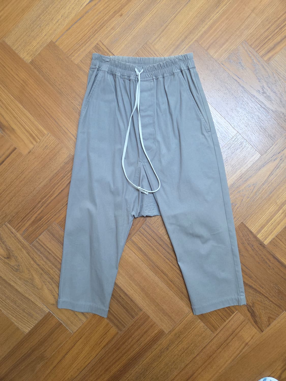 릭오웬스 드로우스트링 배기핏 팬츠 더스트 상품이미지1