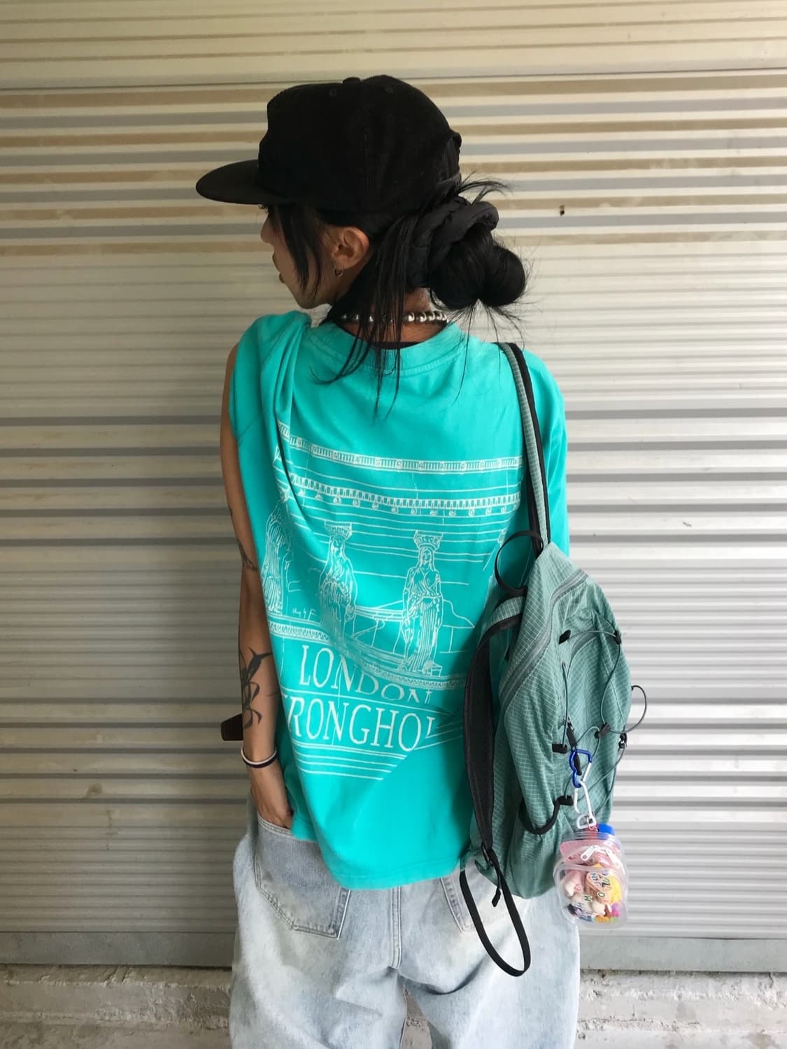 Palace London Strong Hold T-shirt  상품이미지2