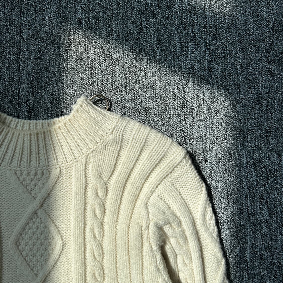 산드로 터틀넥 케이블 니트 상품이미지2