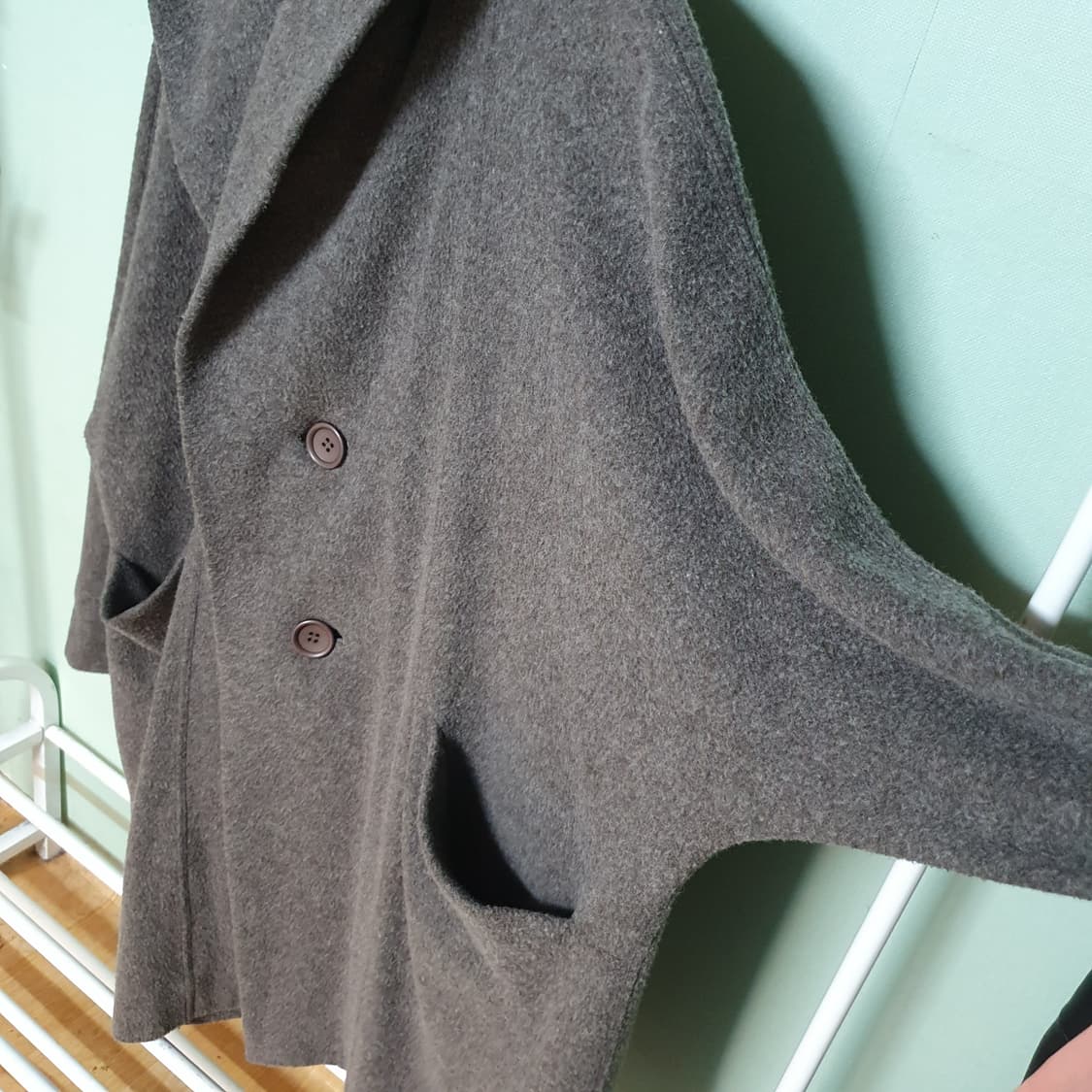 이세이미야케 에어울 후드 롱 코트 2사이즈 상품이미지7