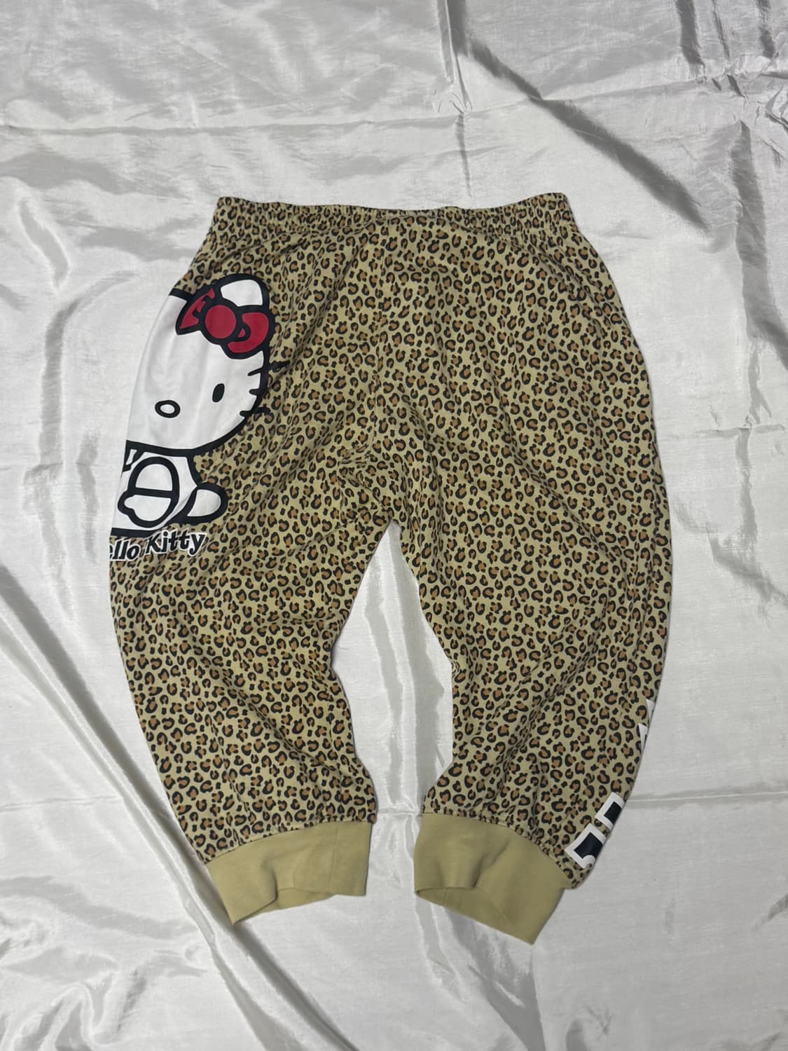 ”Hello Kitty“ Leopard Short Pants 상품이미지2