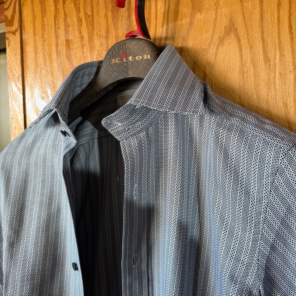 톰포드 드레스 셔츠 새상품 판매 합니다. 상품이미지2