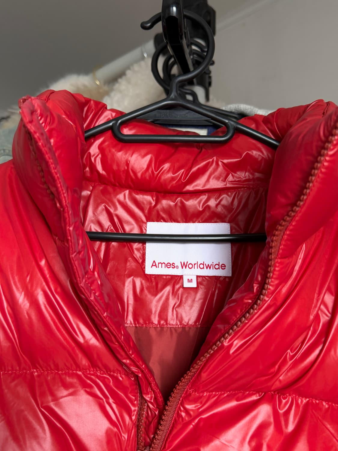 Ames Worldwide 레드 유광 숏패딩 M 상품이미지2