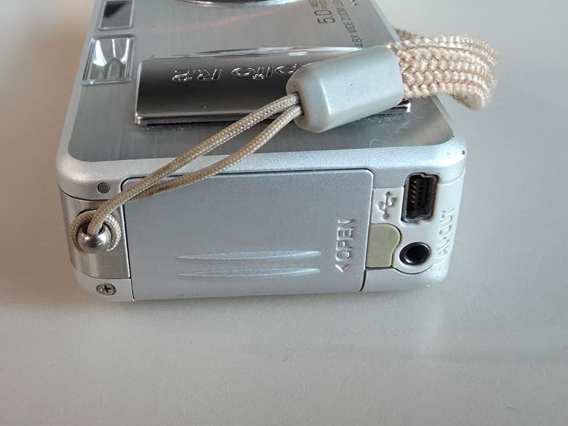 리코 카프리오(Caplio) R2 빈티지 디지털카메라 상품이미지3