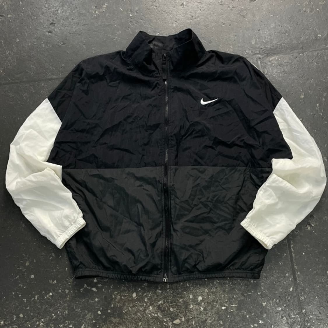 100 나이키 스타팅 파이브 바람막이  상품이미지2