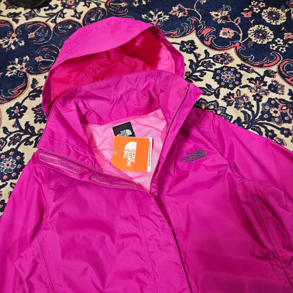  (새상품) 노스페이스 핑크 하프 바람막이 상품이미지2