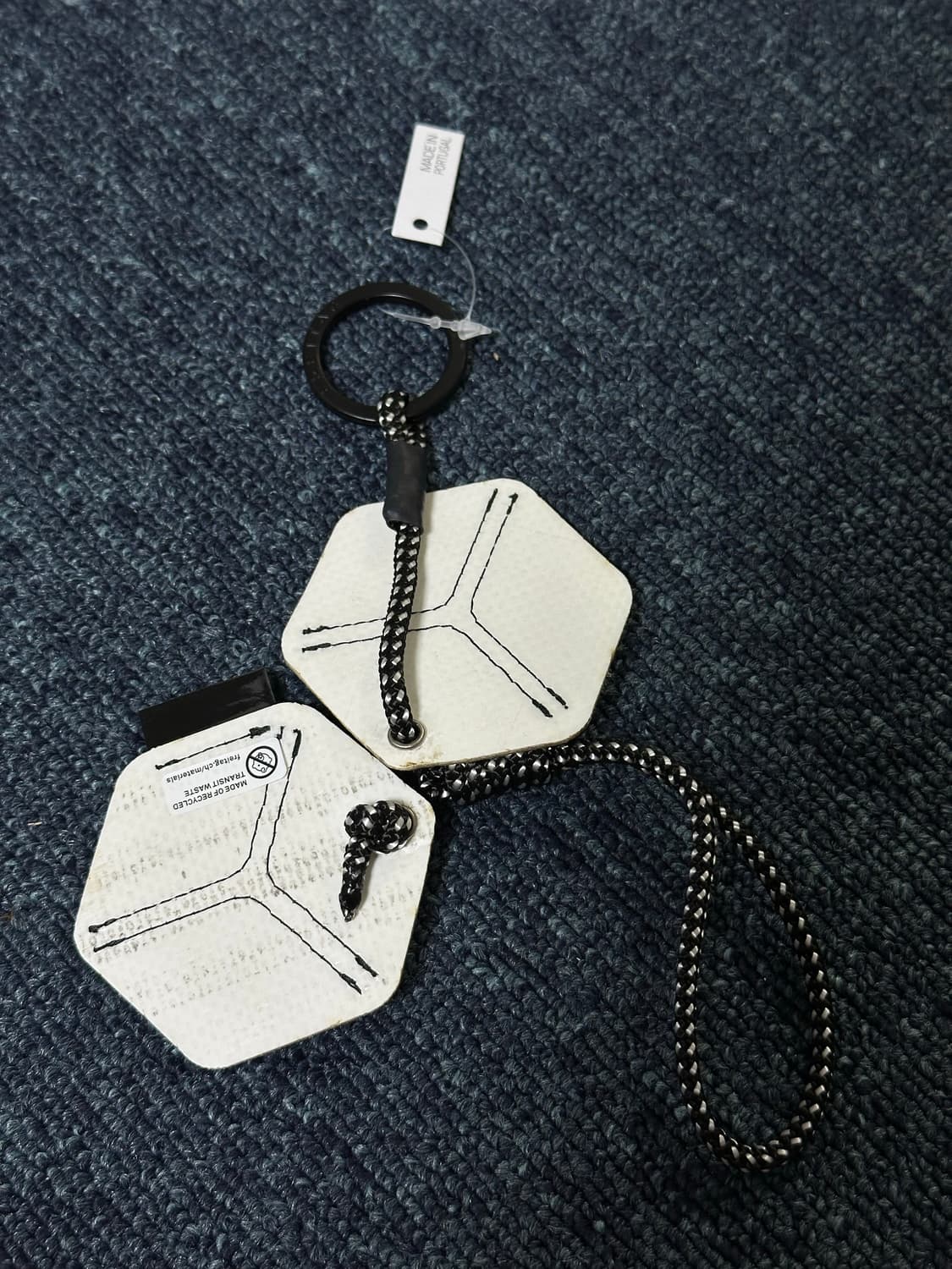 새제품 Freitag 프라이탁 희귀 키링 판매 상품이미지3