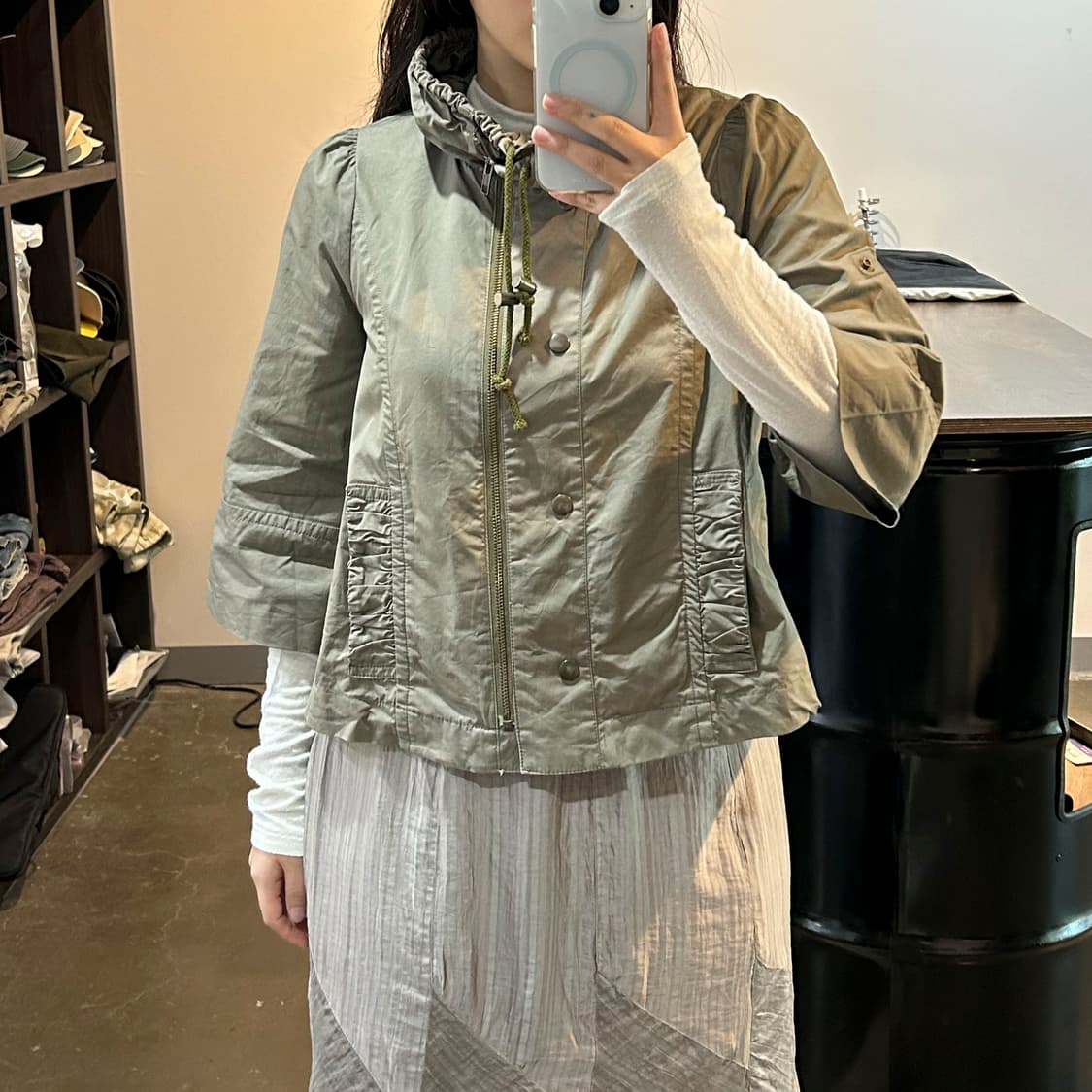 카키 셔링 하프 자켓 상품이미지2