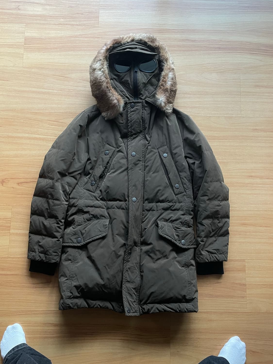 11fw Cp컴퍼니 풀 마스크 패디드 자켓 상품이미지1