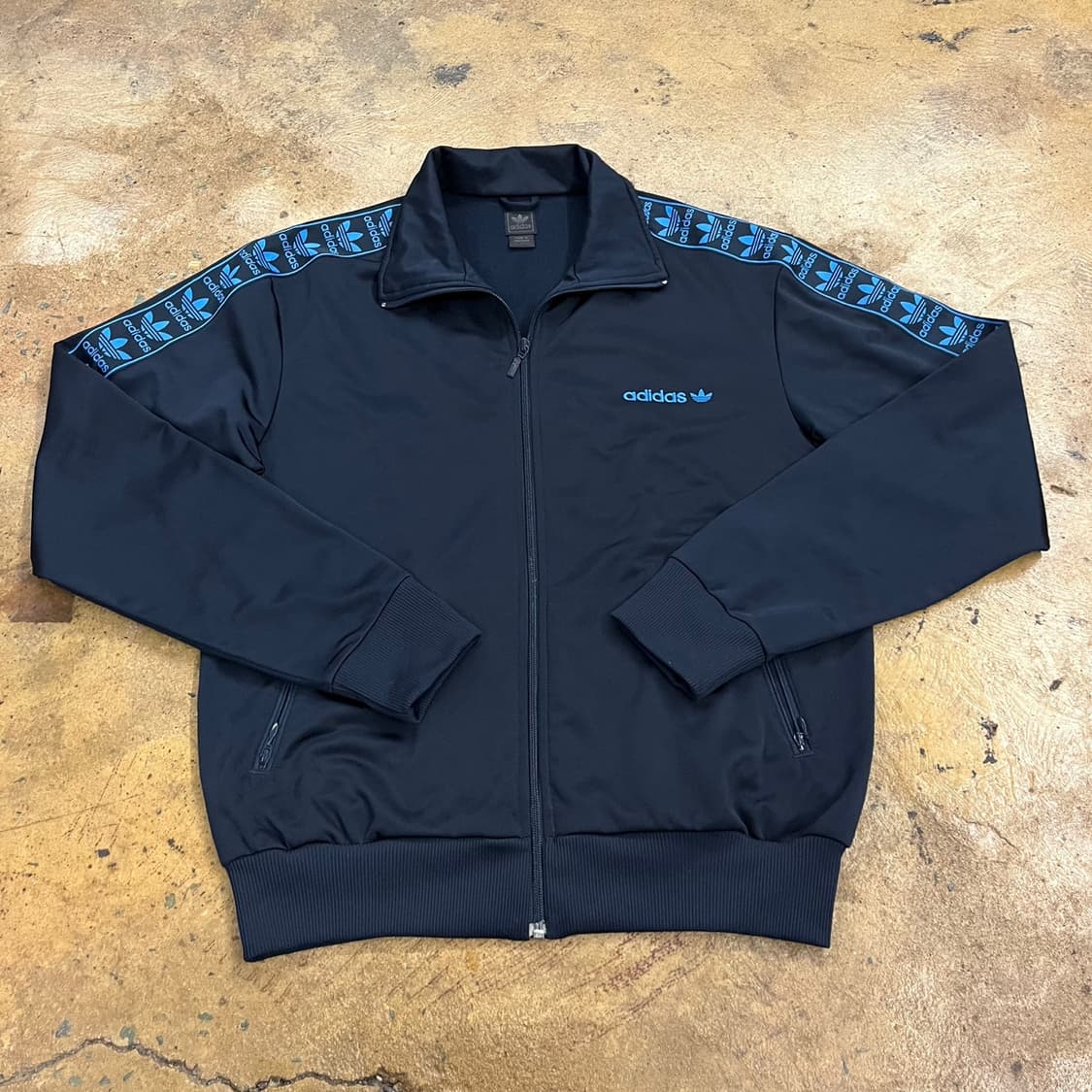 아디다스 와글와글 네이비 블루 져지  상품이미지2