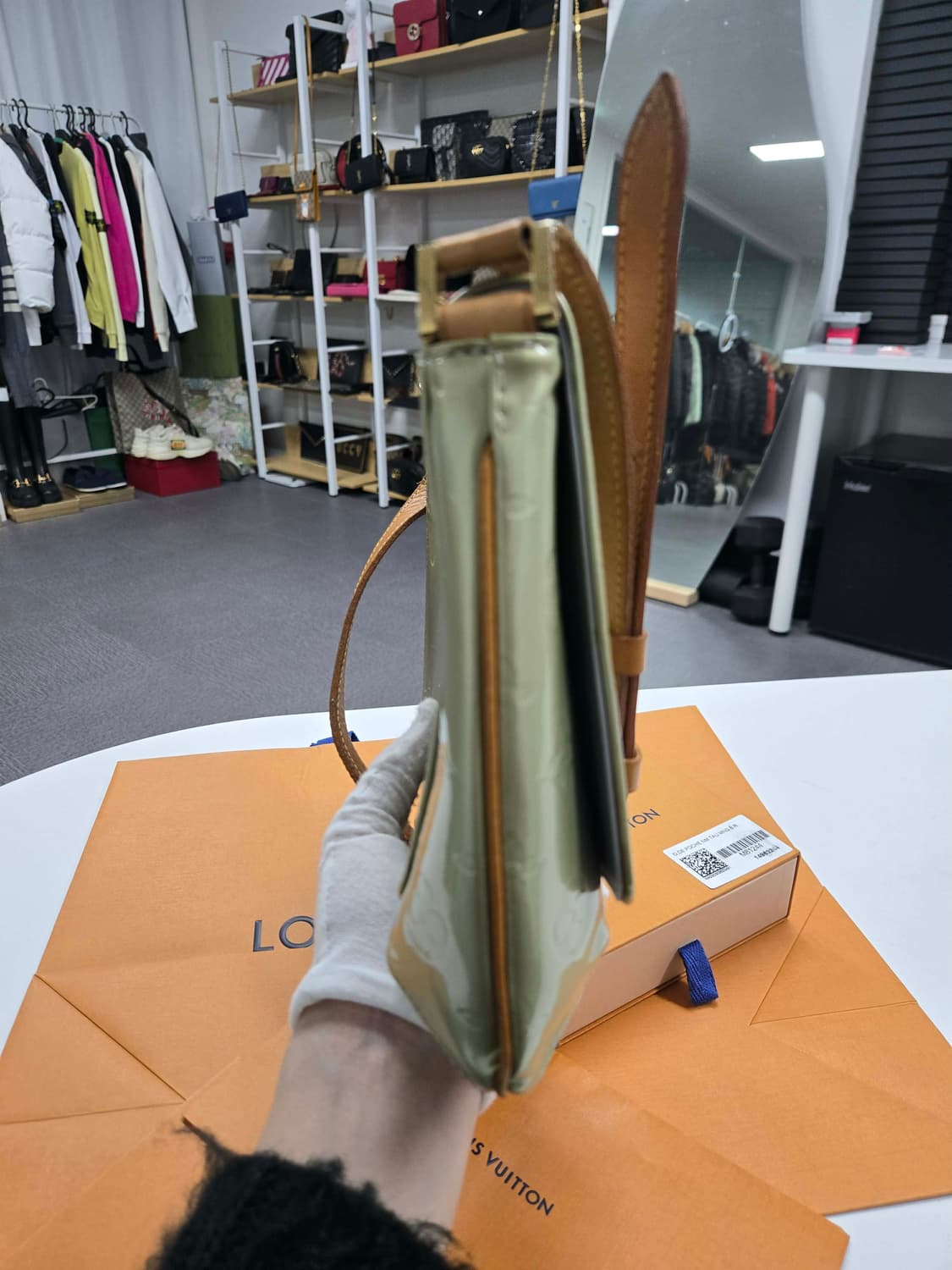 [50%세일] 루이비통 베르니 숄더백 상품이미지3