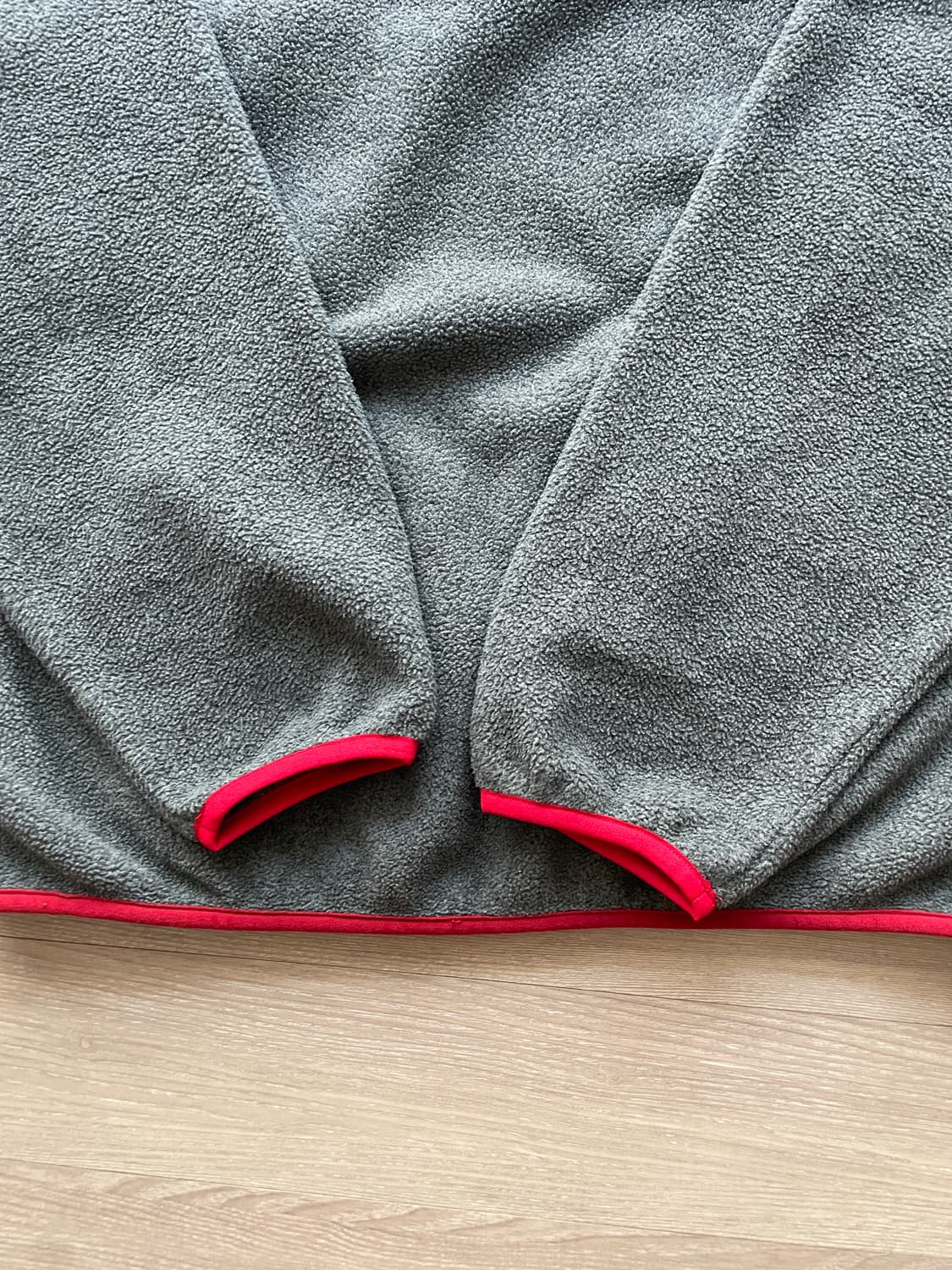 파타고니아 신칠라 니켈 그레이 레드 플리스 patagonia 상품이미지6