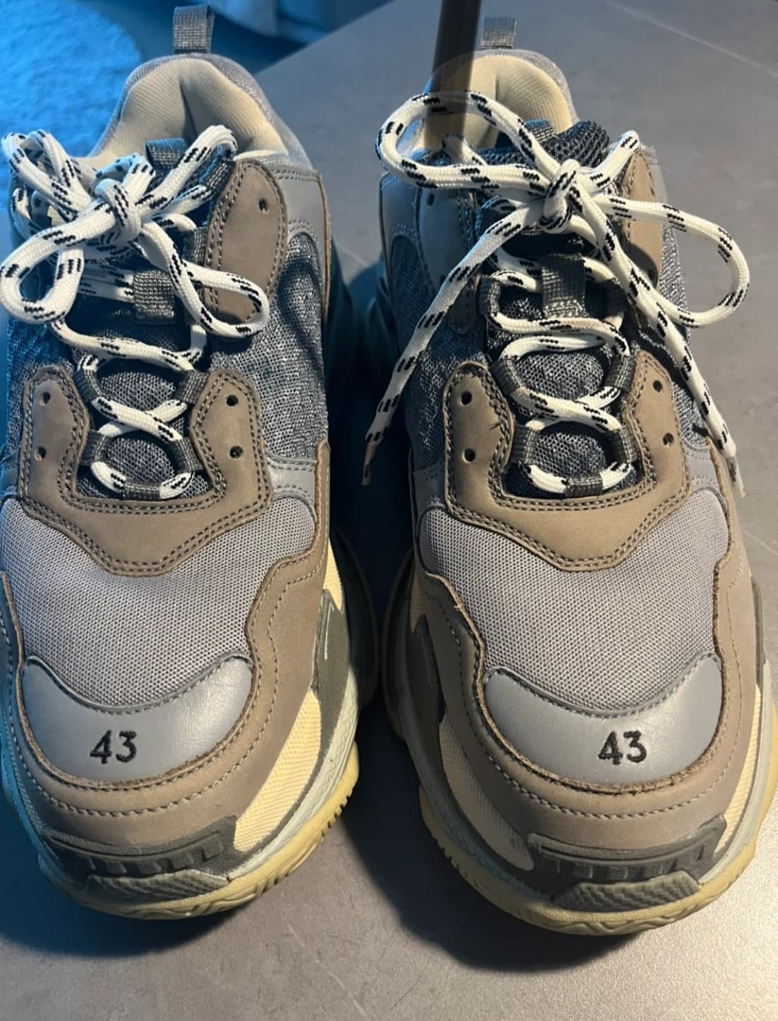 발렌시아가 트리플 S 스니커즈 43 275 상품이미지4