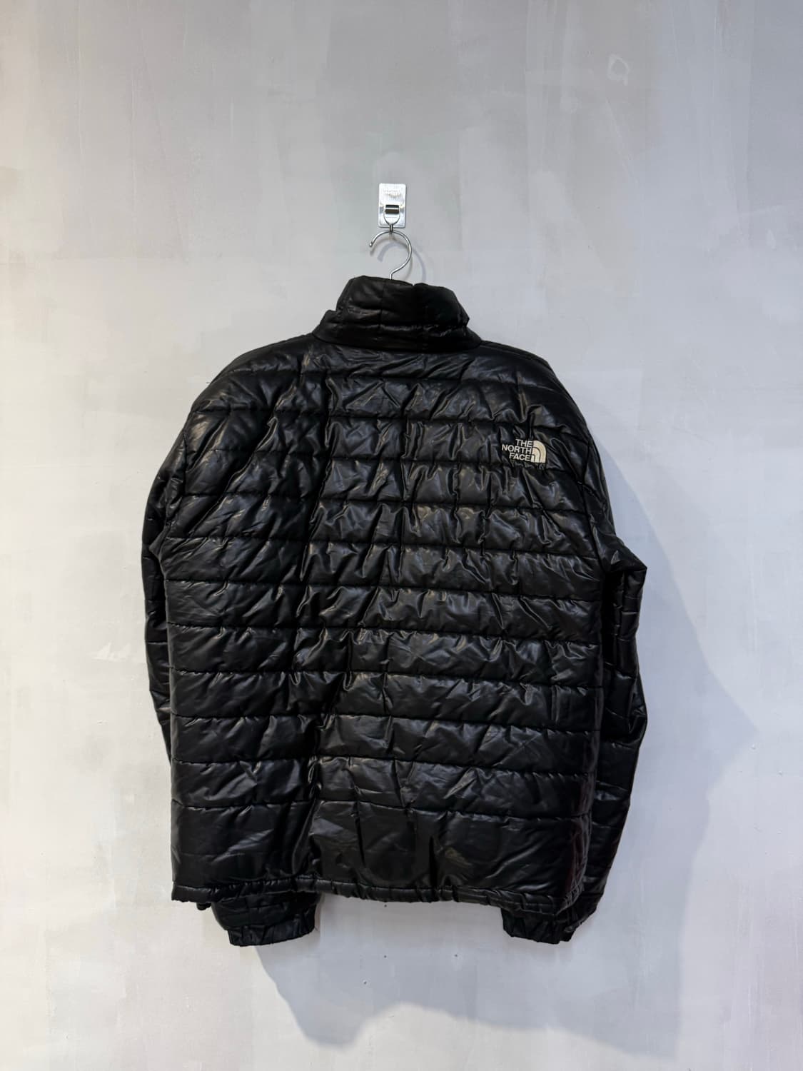 노스페이스 블랙 경량패딩 상품이미지4