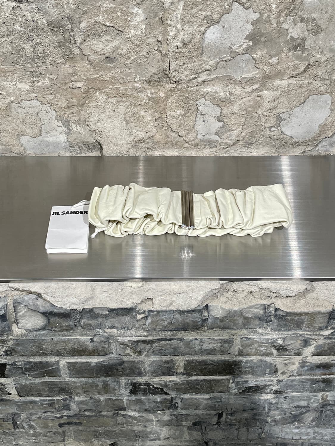 질샌더 크림 게더 레더 벨트 상품이미지2