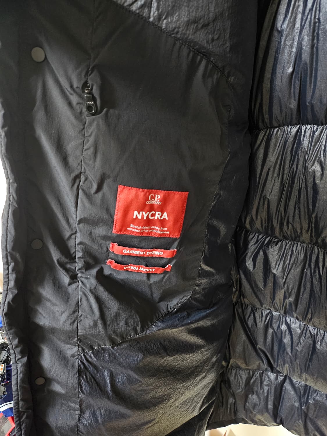 CP컴퍼니 23fw 롱패딩 블랙 상품이미지6