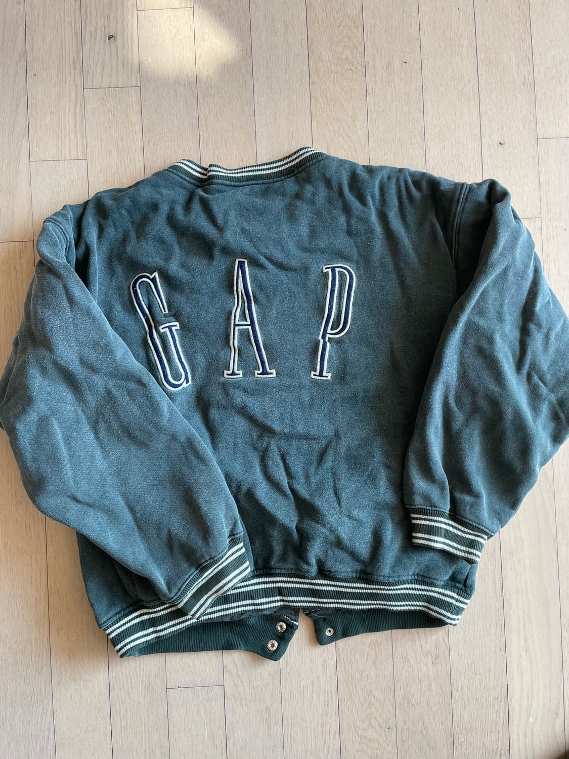 올드갭 스웻 바시티 상품이미지2