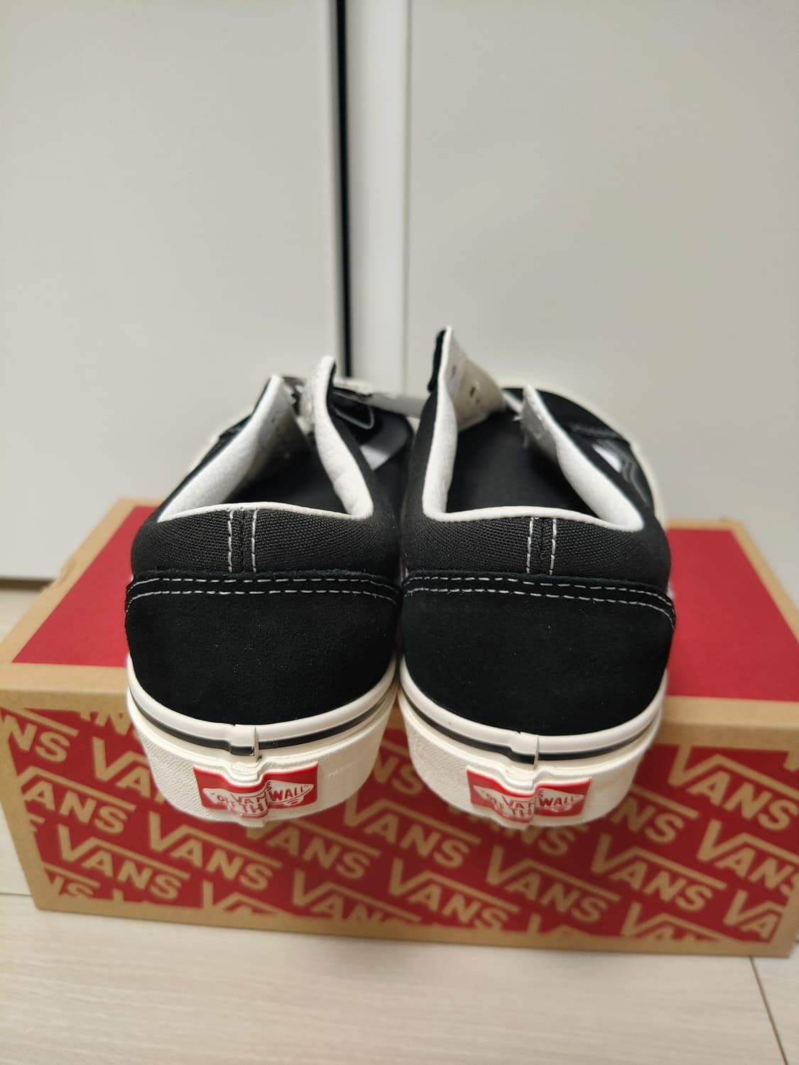 새상품 반스 울드스쿨 230 무료배송 상품이미지5