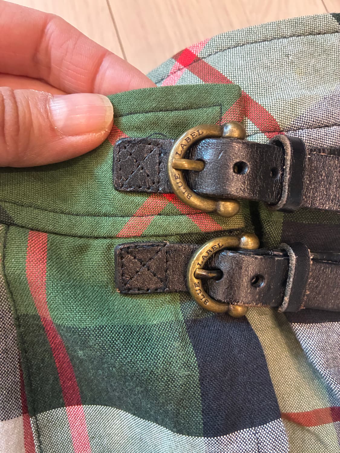 버버리 블루라벨 치마바지 38사이즈 상품이미지3