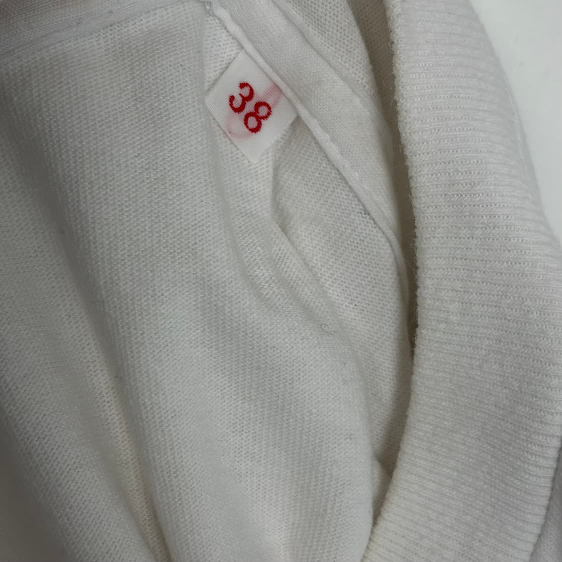 단톤 로고 포켓 티셔츠 상품이미지3