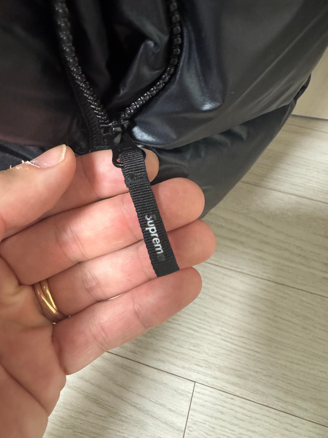 슈프림 페더웨이트 다운 퍼퍼자켓 블랙 l사이즈 상품이미지7