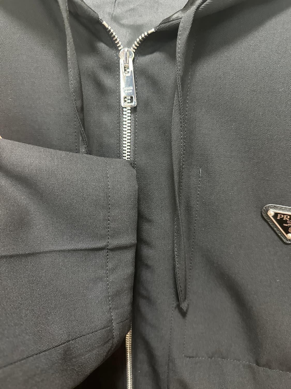 프라다 울후드 블루종자켓 SGC195 XL 판매합니다 상품이미지3