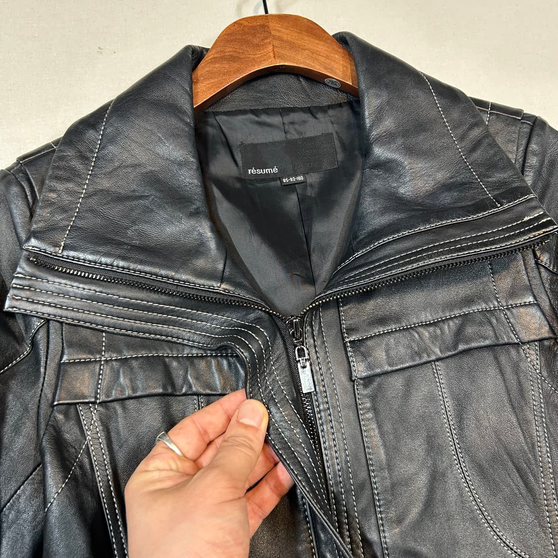 S) 레쥬메 스티치 포인트 벨티드 양가죽 자켓 상품이미지4