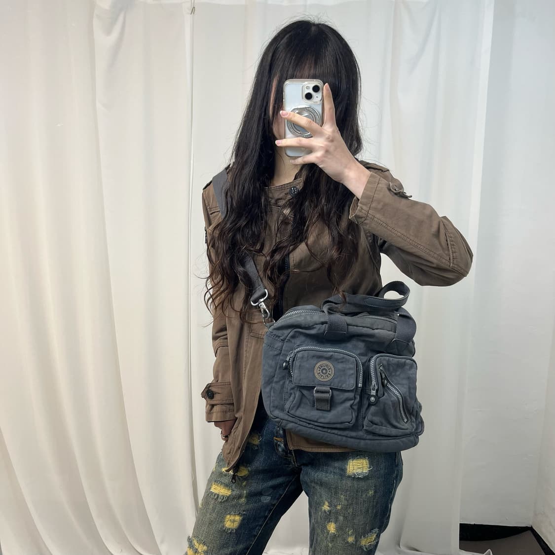 Kipling Gray Crossbody Bag 상품이미지1
